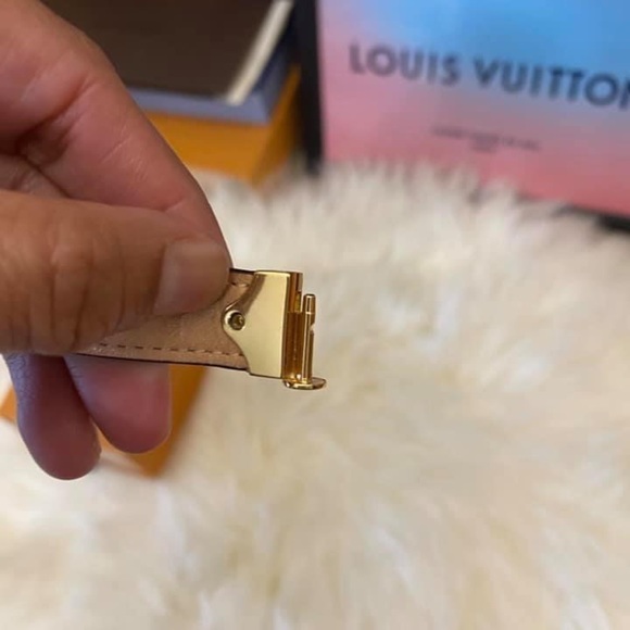 LV Monogram Bracelet - Picture 5 of 12